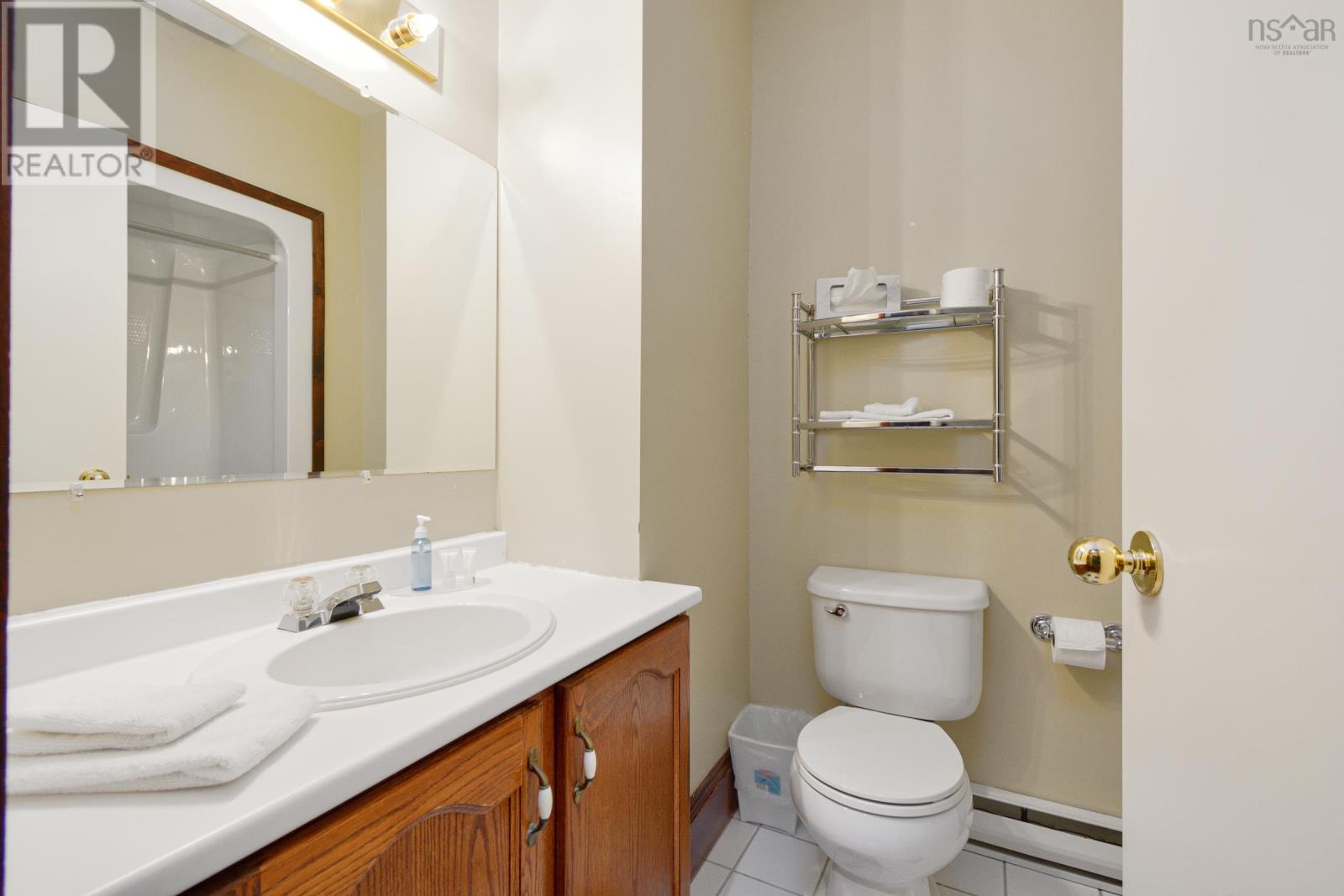 10 Pitt Street Property Photo 46