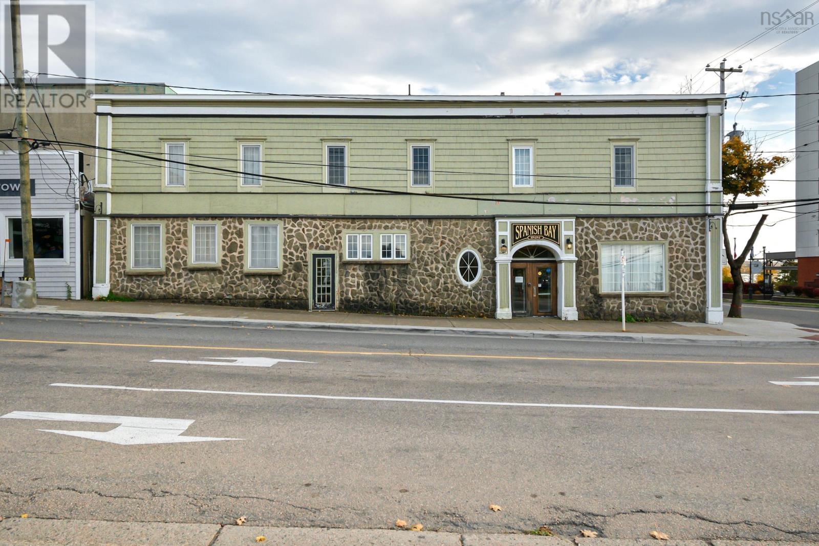 10 Pitt Street Property Photo 47