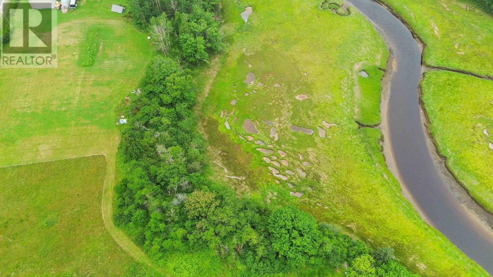 Lot Highway 101 Property Photo 3