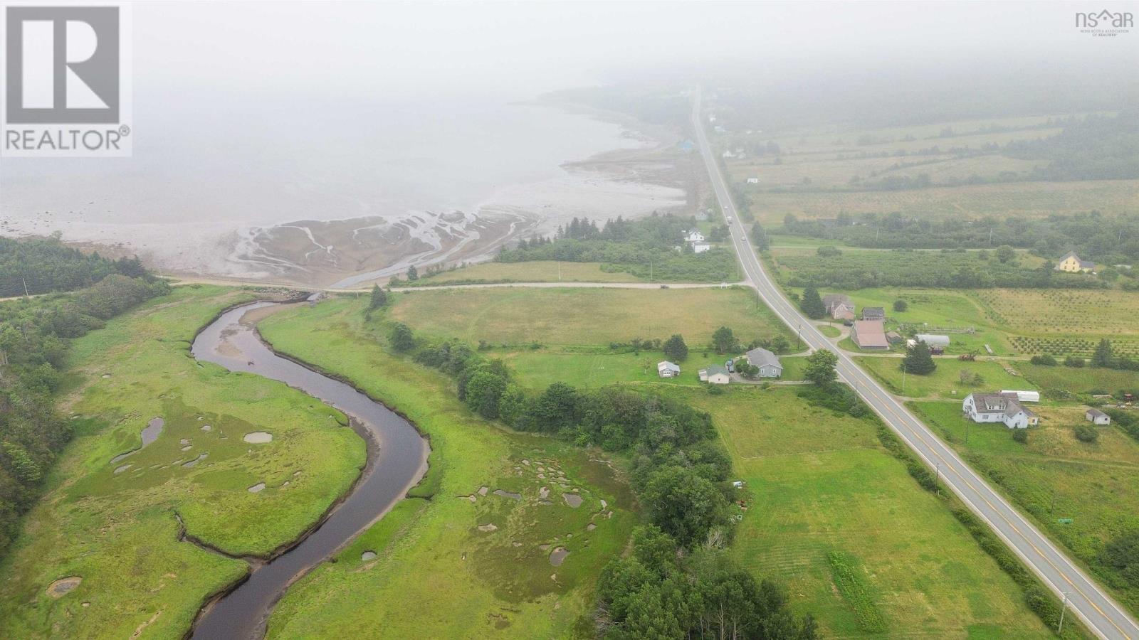 Lot Highway 101 Property Photo 6