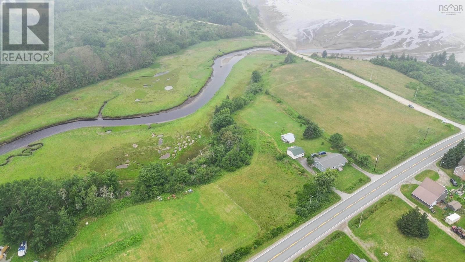 Lot Highway 101 Property Photo 11