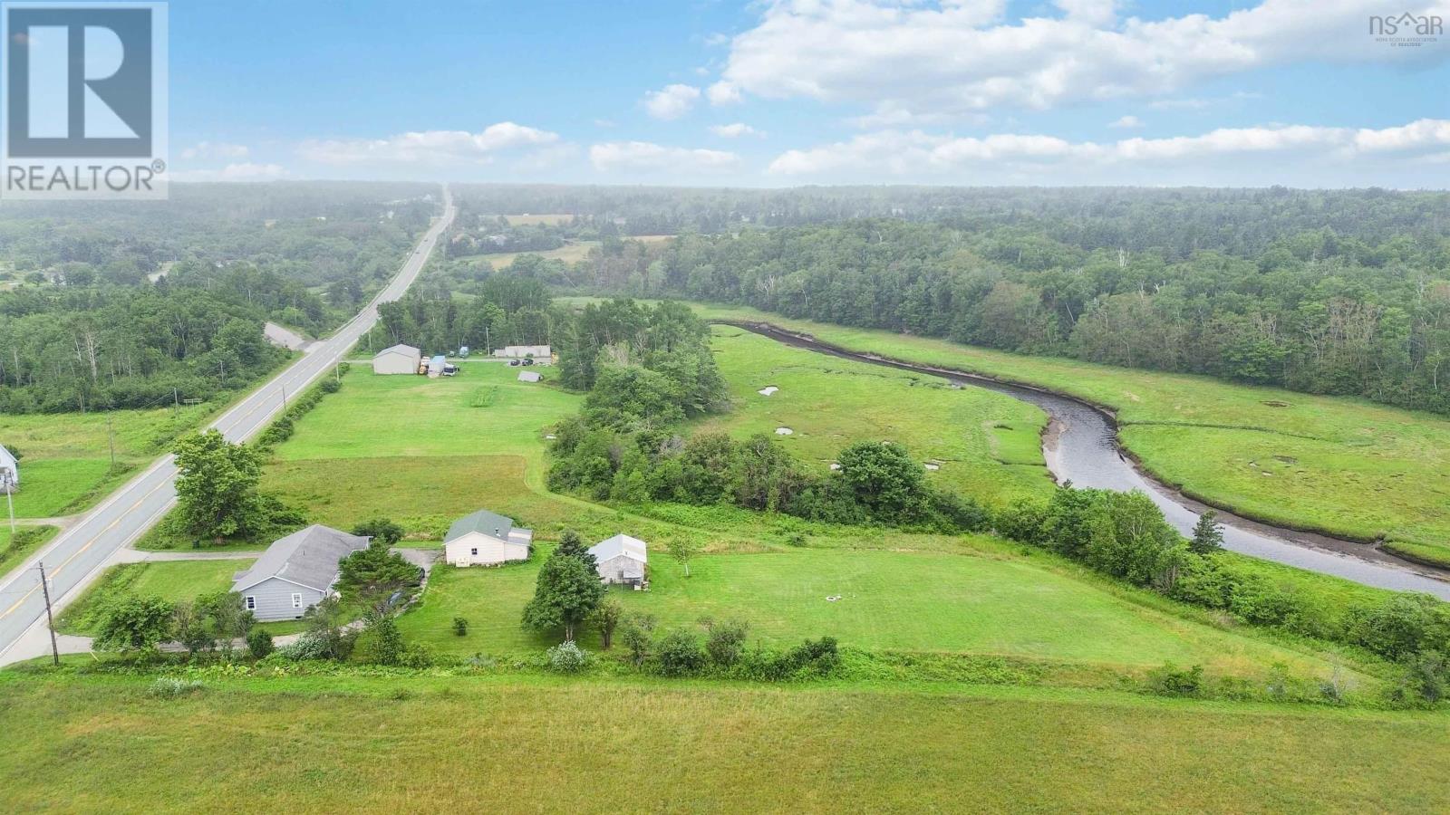 Lot Highway 101 Property Photo 14