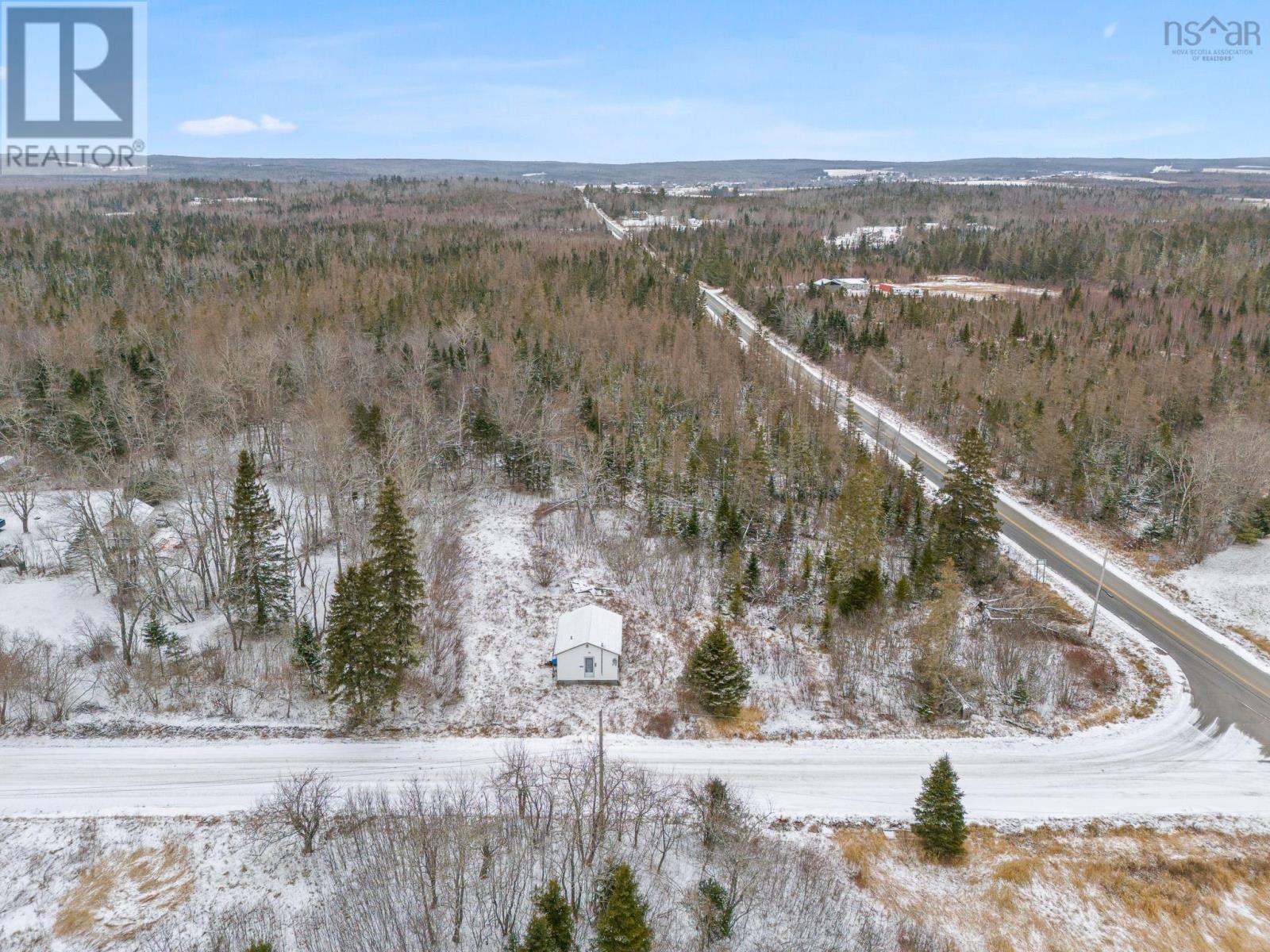 1445 Elderbank Back Road Property Photo 5