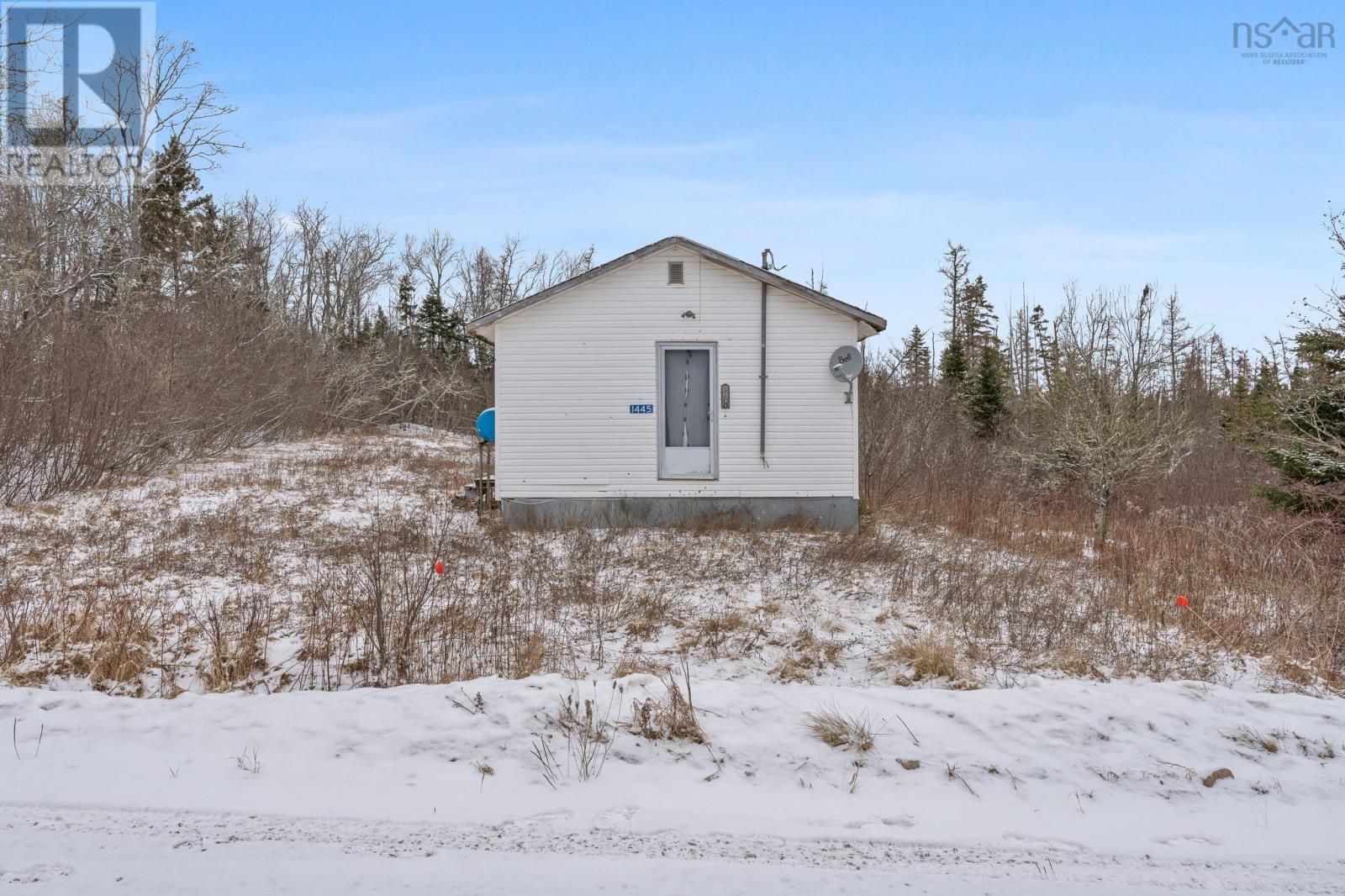 1445 Elderbank Back Road Property Photo 15