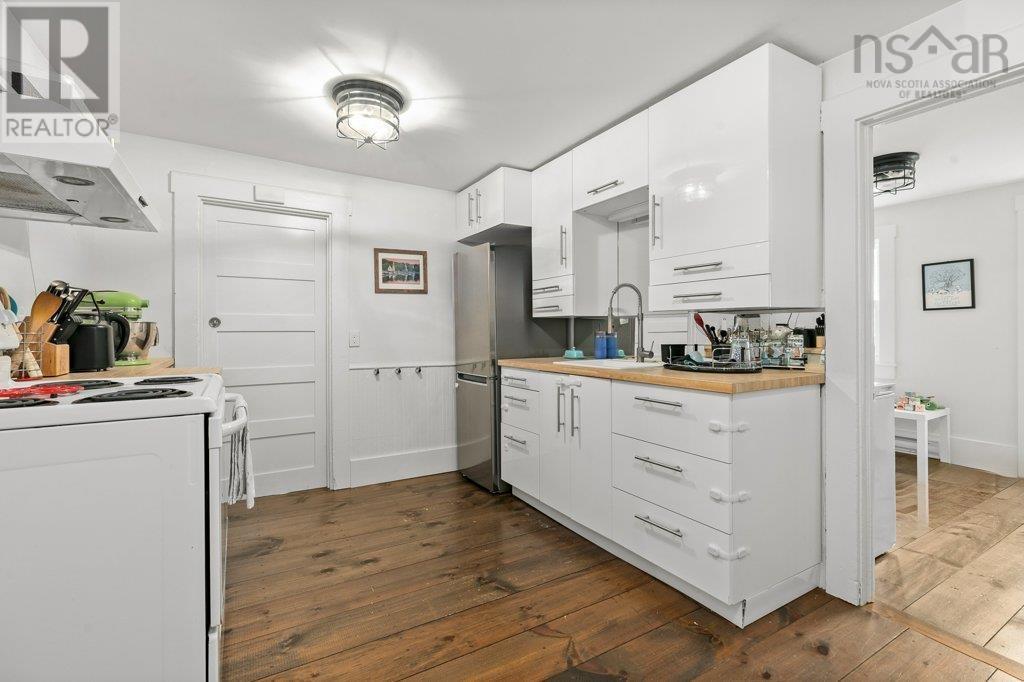 43 Queen Street Property Photo 10
