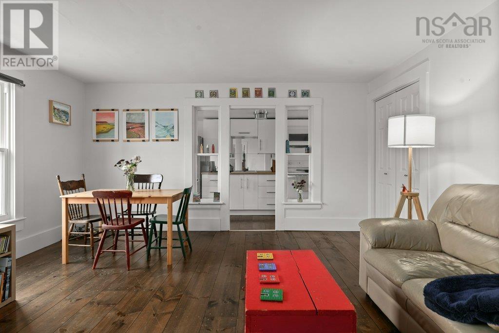 43 Queen Street Property Photo 14