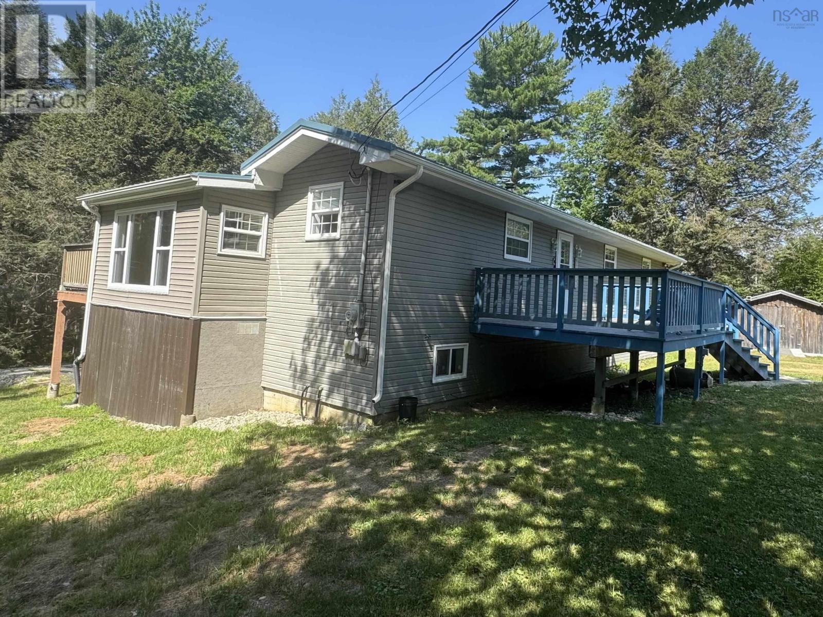 32 Bridle Path Property Photo 1