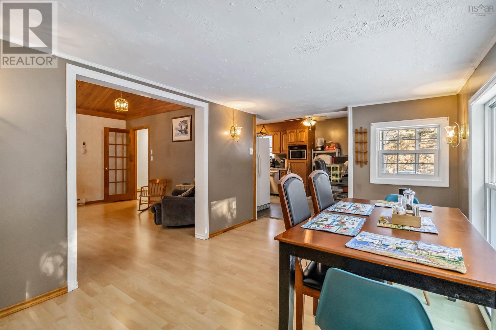 32 Bridle Path Property Photo 14