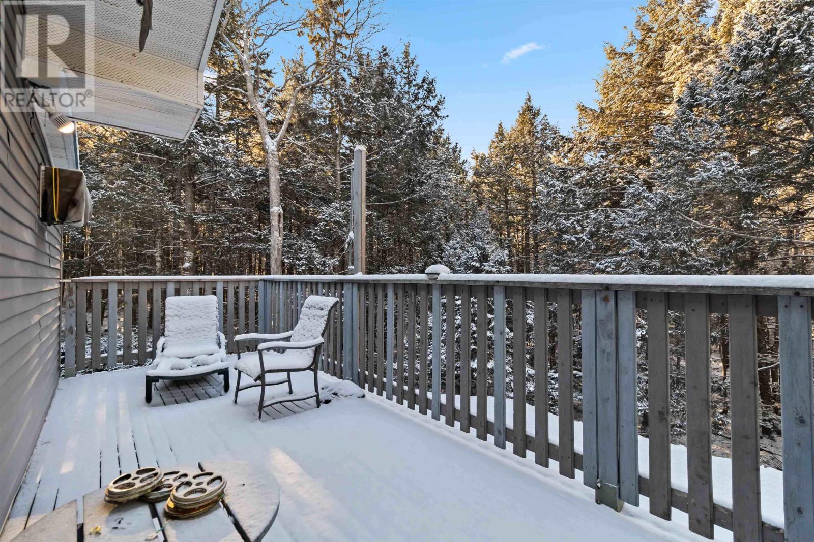 32 Bridle Path Property Photo 40