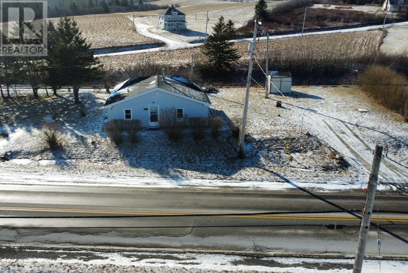 9356 Highway 4 Property Photo 1