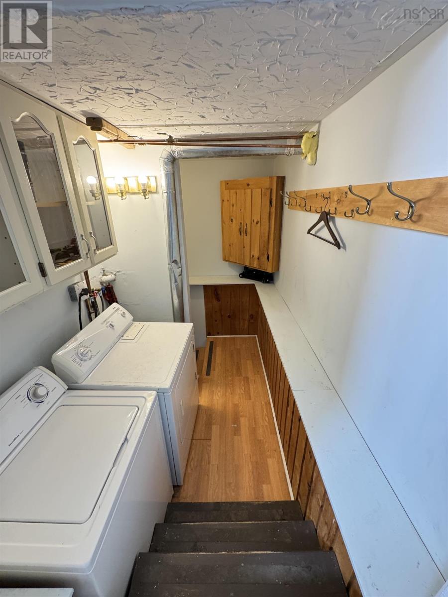 1661 Beaver Bank Road Property Photo 10