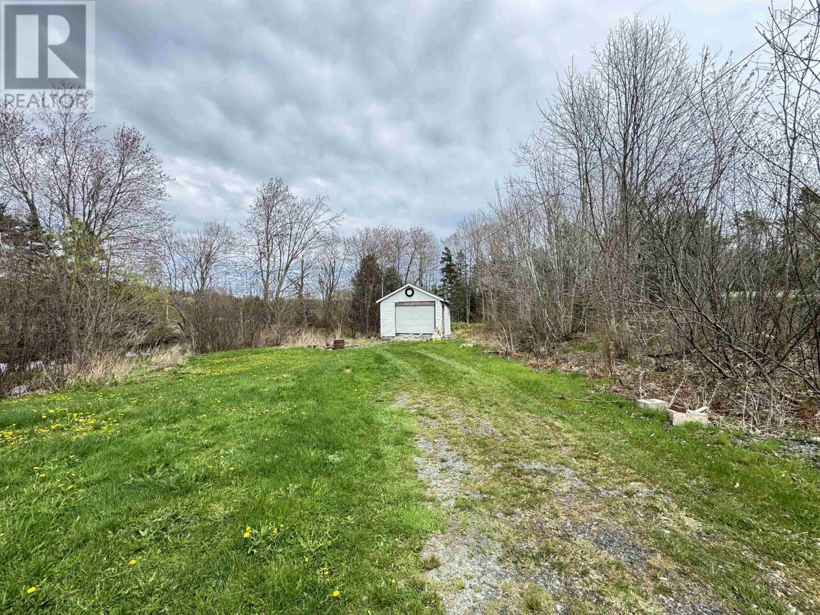 1661 Beaver Bank Road Property Photo 17