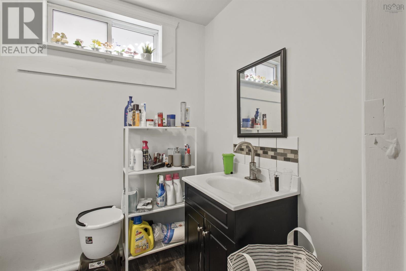 1661 Beaver Bank Road Property Photo 23