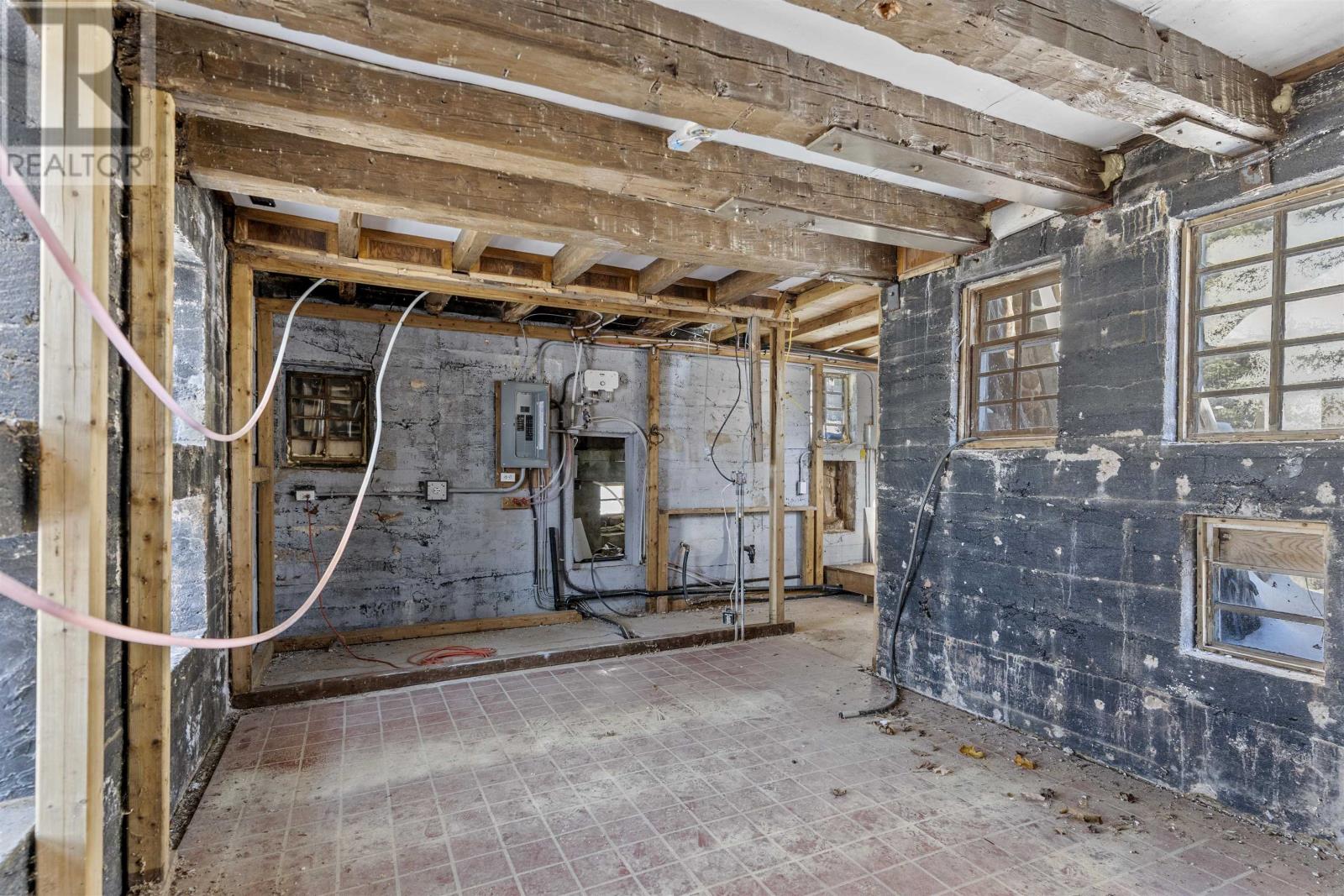 1168 Burlington Road Property Photo 15