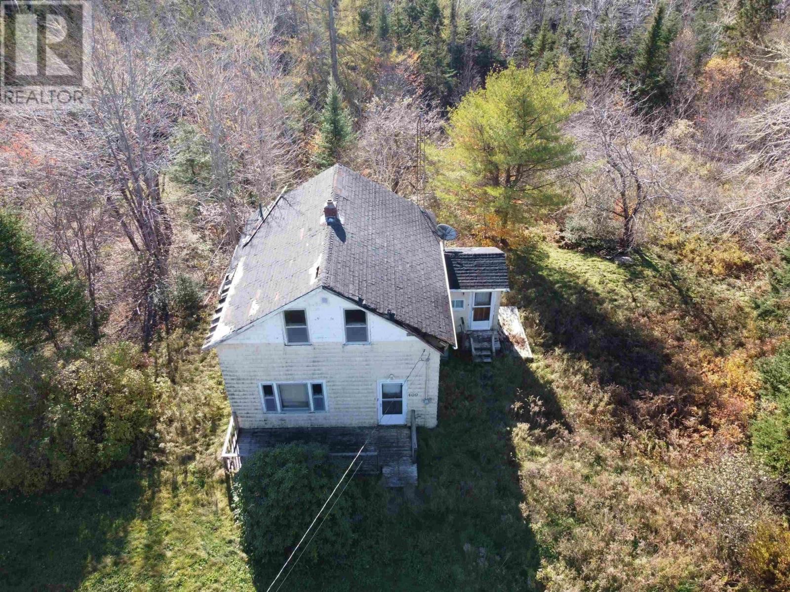 409 Highway 224 Property Photo 6