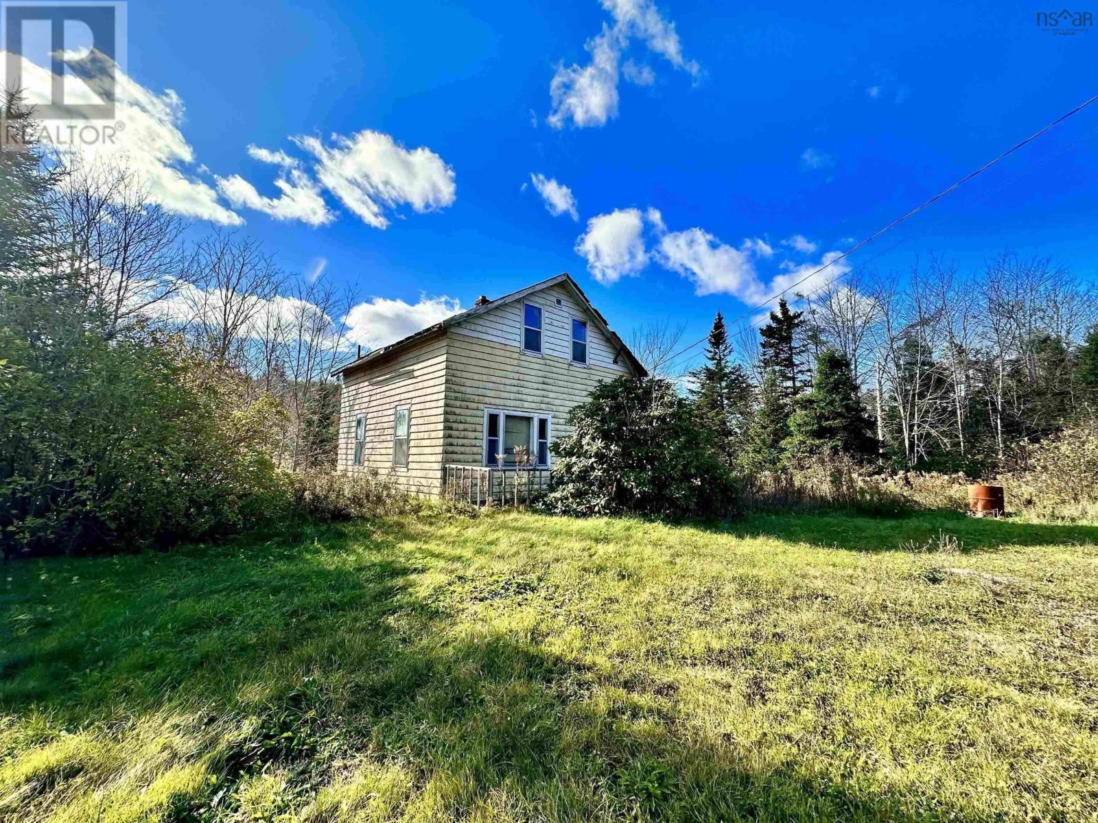 409 Highway 224 Property Photo 8