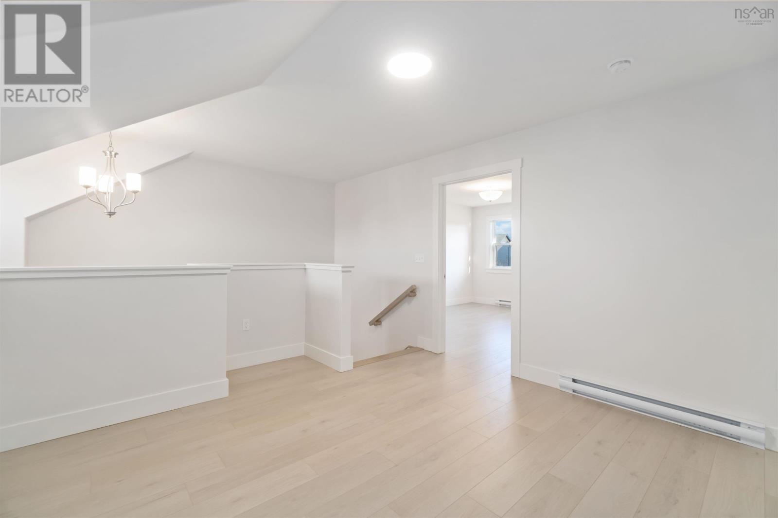 19 Brick Lane Property Photo 12