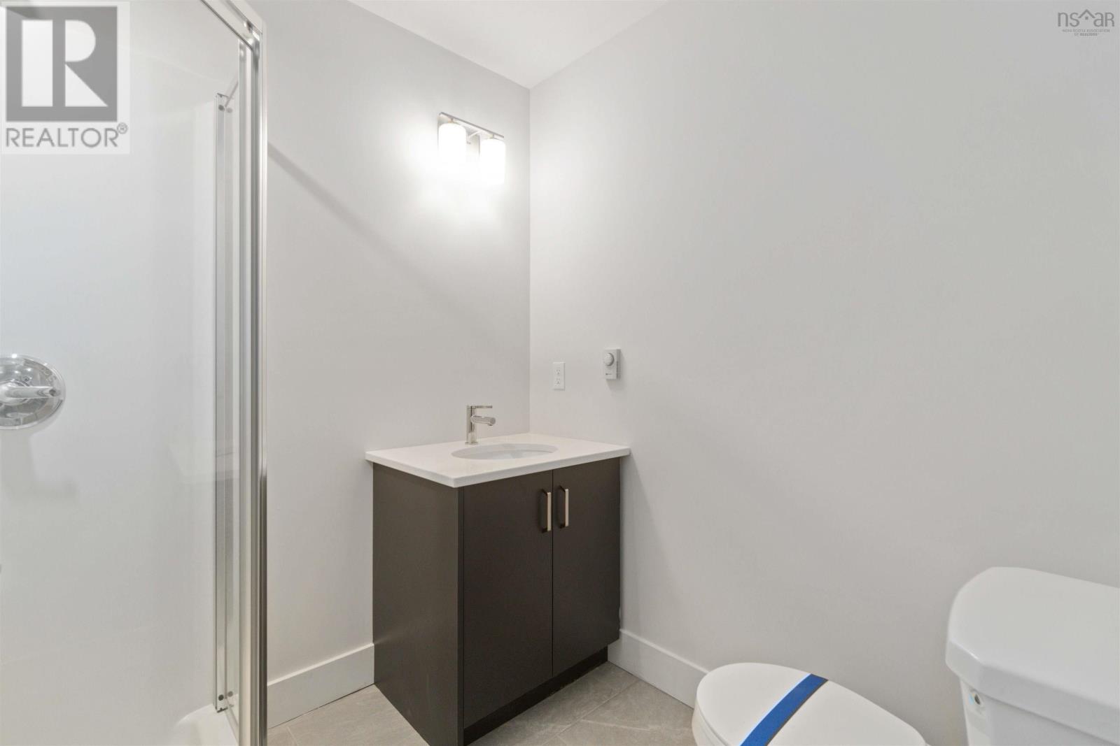 19 Brick Lane Property Photo 26