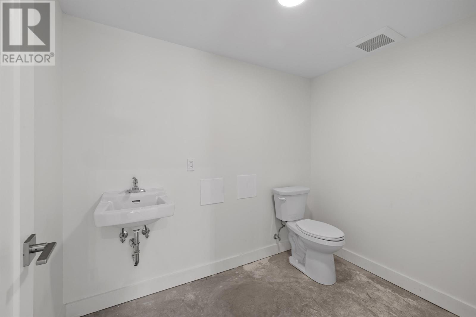 104 23 Cobirt Drive Property Photo 9
