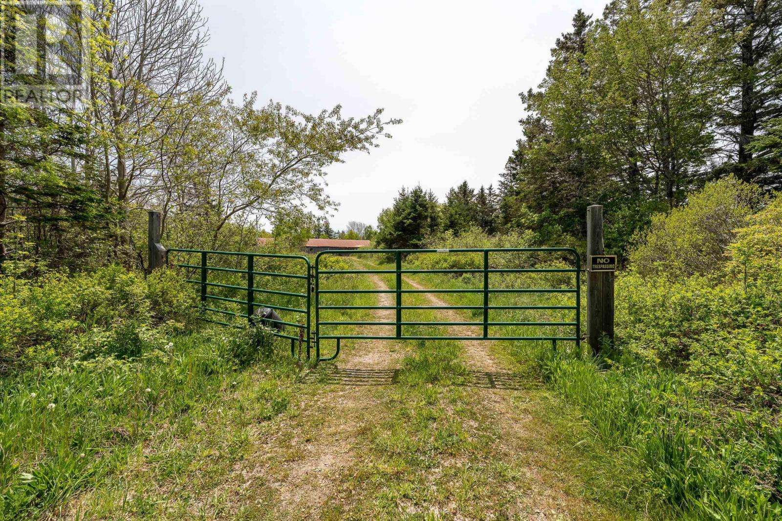 1012 Richmond Road Property Photo 1