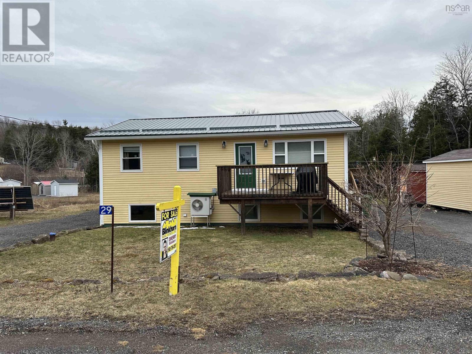 29 Narrows Road Property Photo 12