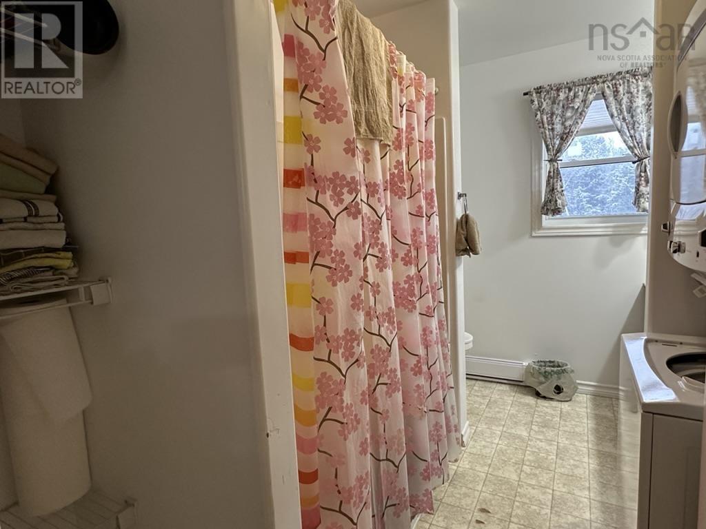 29 Narrows Road Property Photo 16