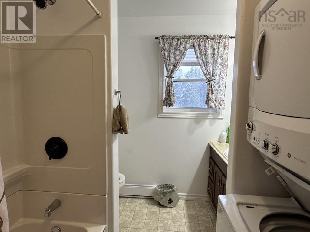 29 Narrows Road Property Photo 17
