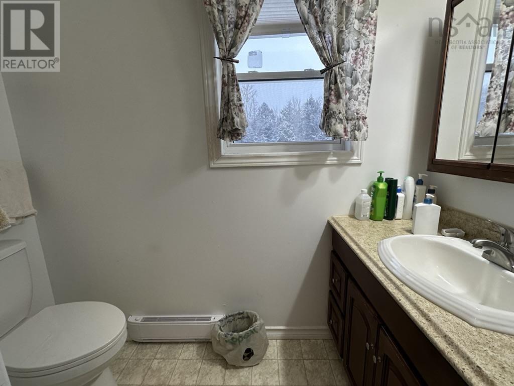 29 Narrows Road Property Photo 18