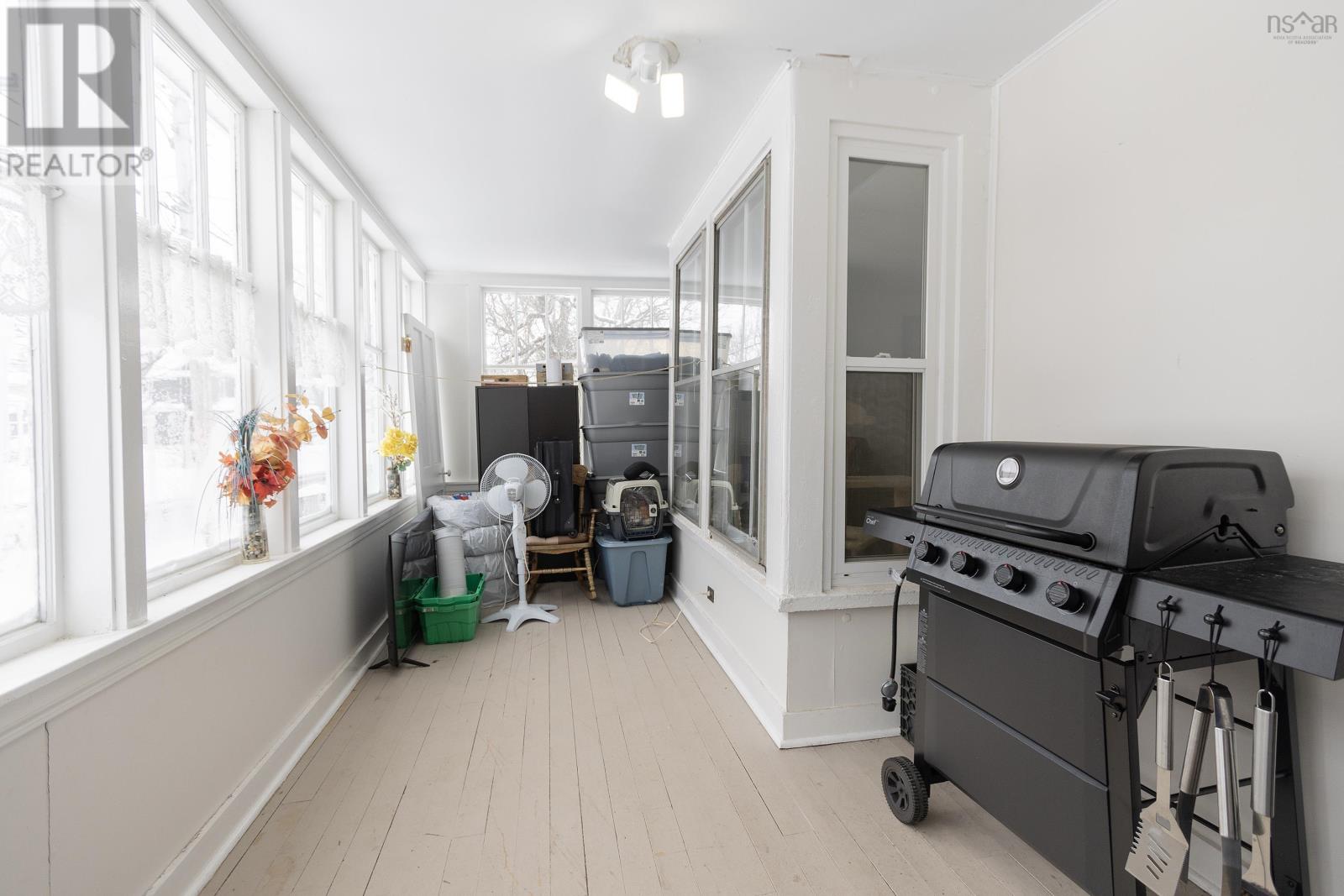 63 Havelock Street Property Photo 3