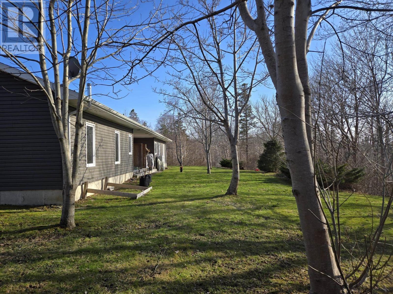 4821 Highway 1 Property Photo 5