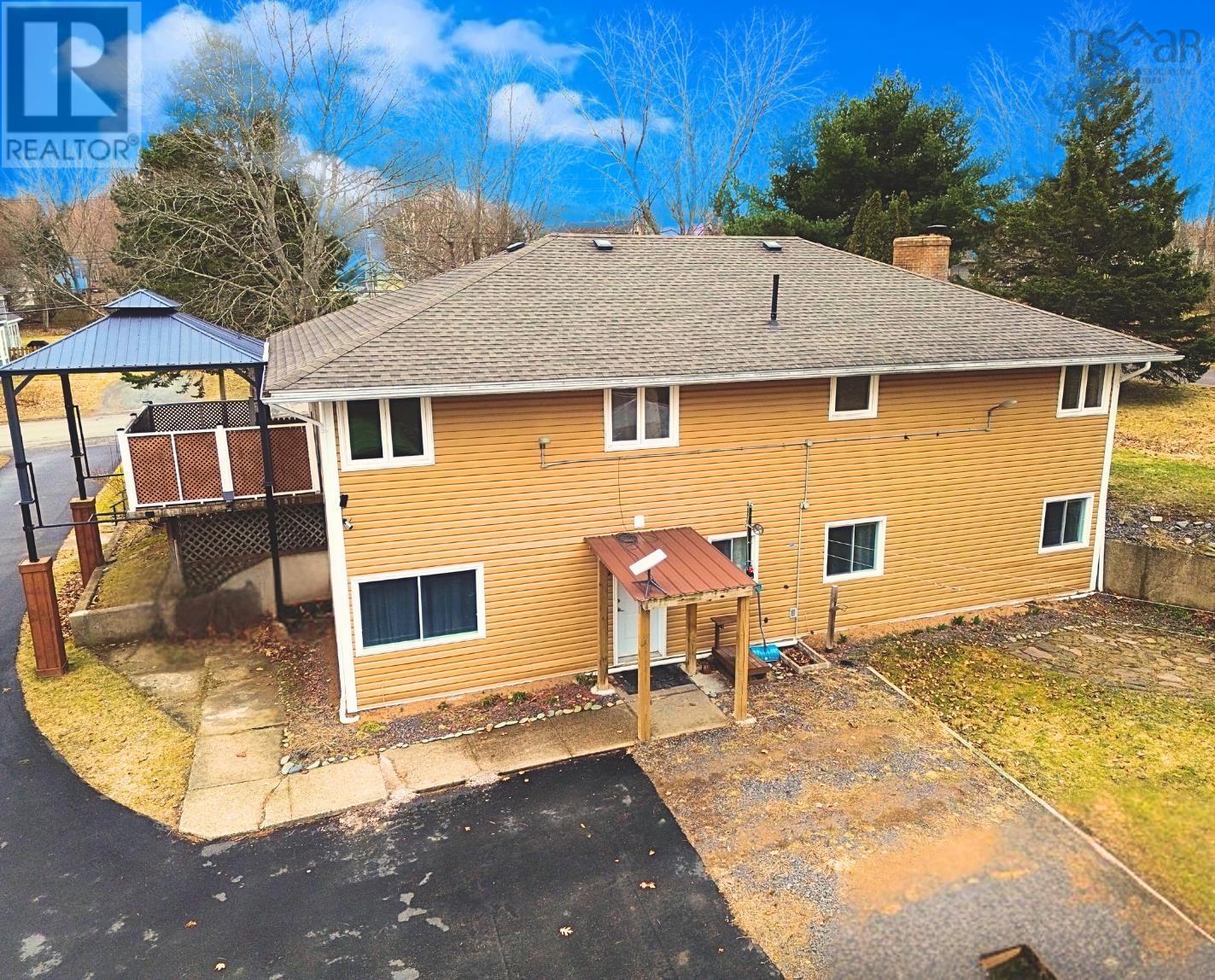 128 Oakdene Avenue Property Photo 2