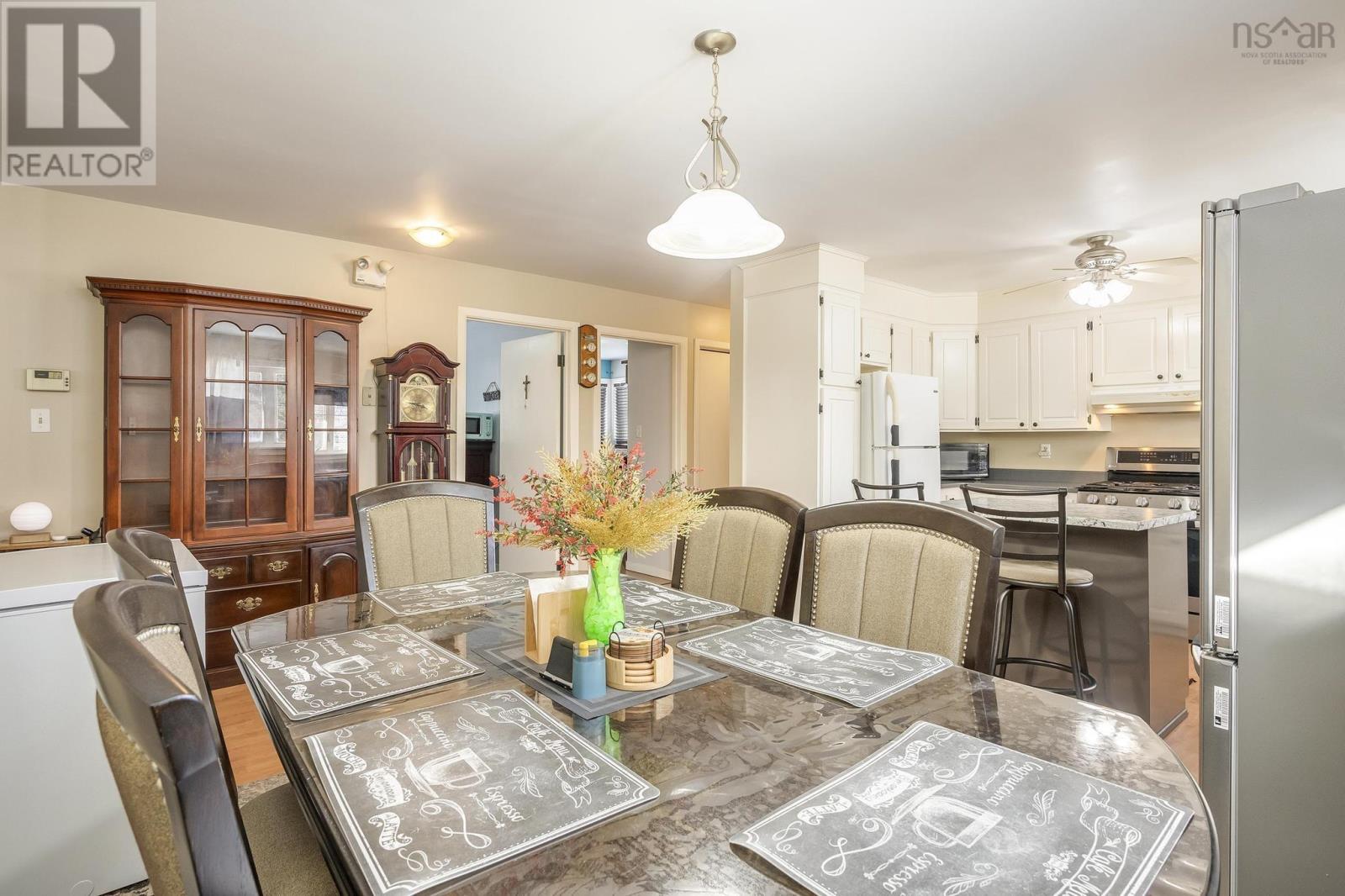 128 Oakdene Avenue Property Photo 6
