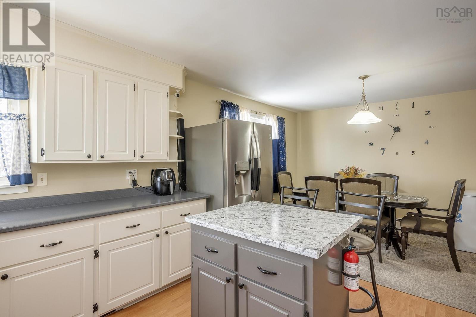 128 Oakdene Avenue Property Photo 8