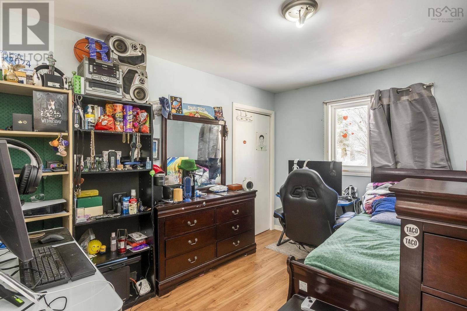 128 Oakdene Avenue Property Photo 18