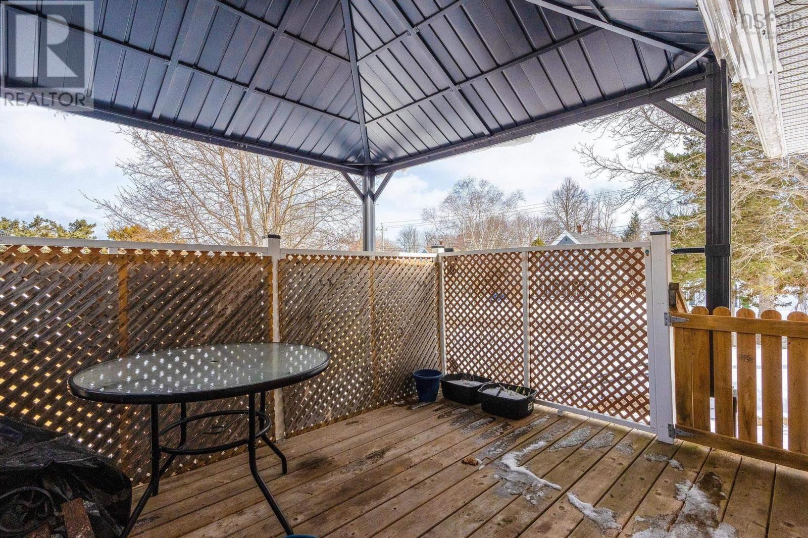 128 Oakdene Avenue Property Photo 32