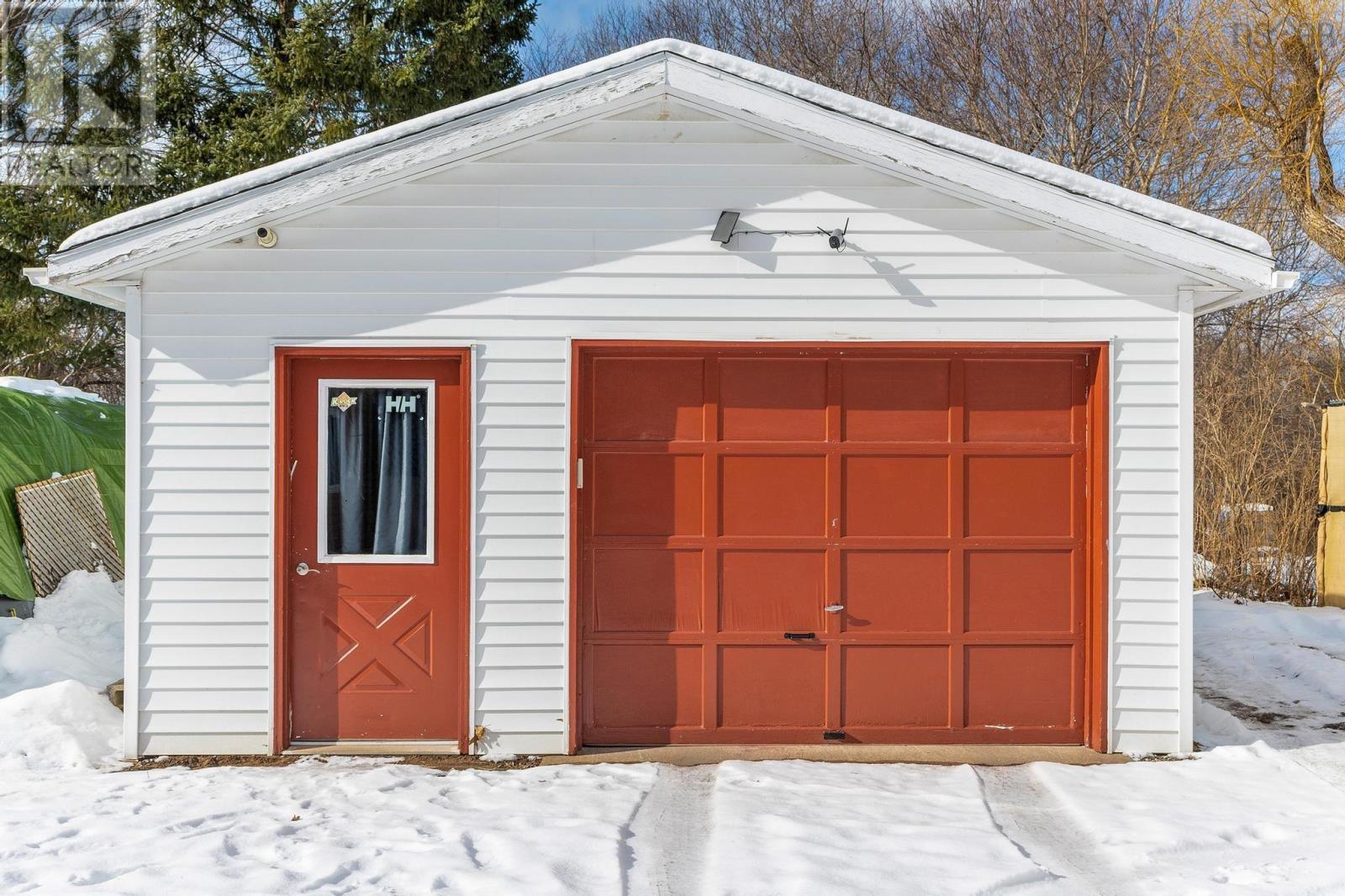 128 Oakdene Avenue Property Photo 37