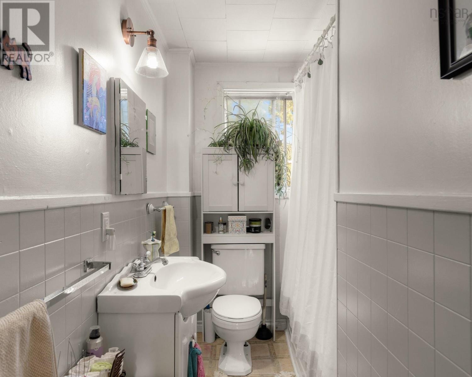 94 Hopson Street Property Photo 7