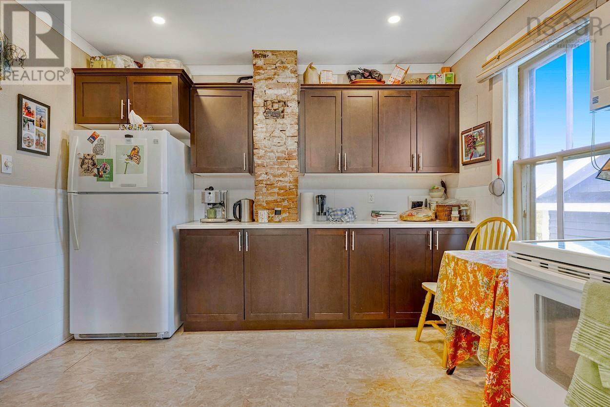 94 Hopson Street Property Photo 10