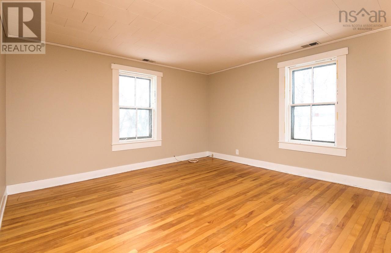 94 Hopson Street Property Photo 15