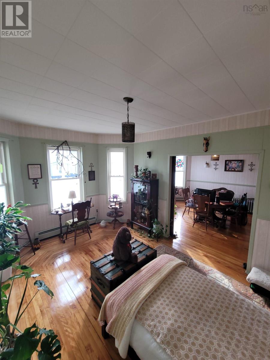 218 York Street Property Photo 11