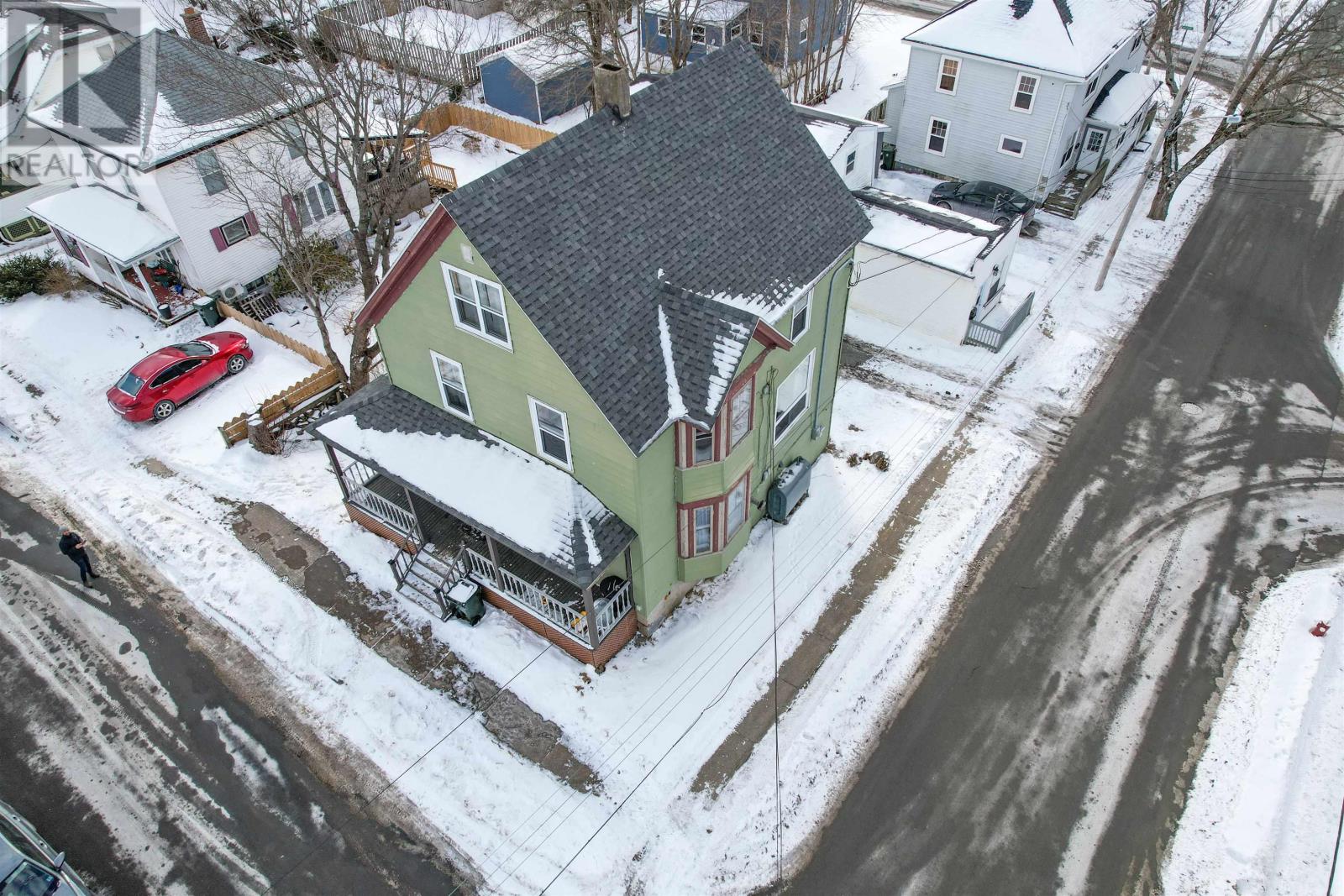 2 Ingoville Street Property Photo 32
