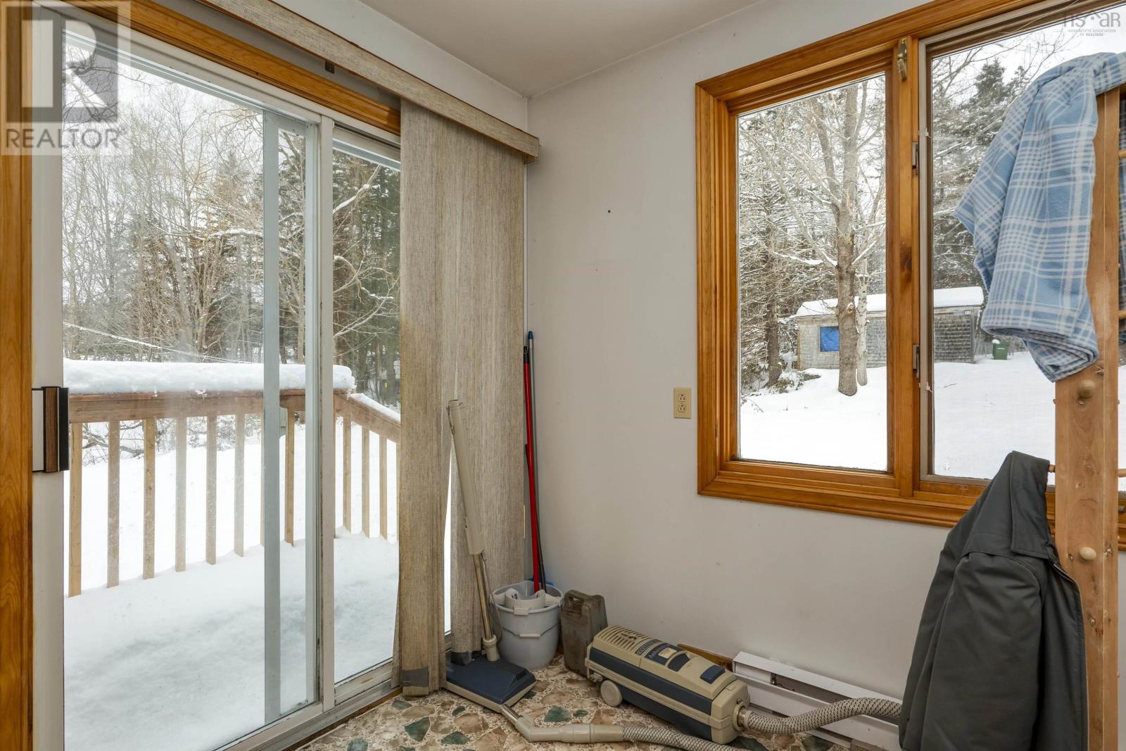 627 Clarence Road Property Photo 16