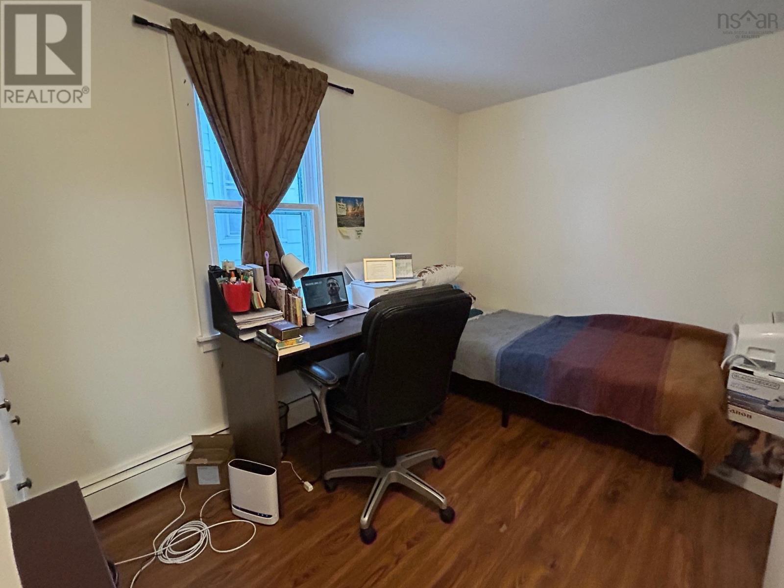 205 Lawrence Street Property Photo 7