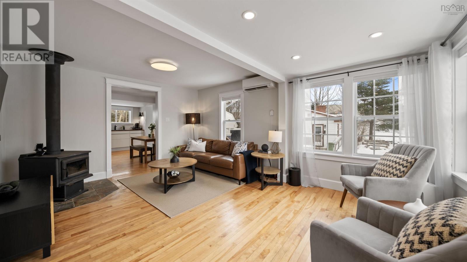 15 Sussex Street Property Photo