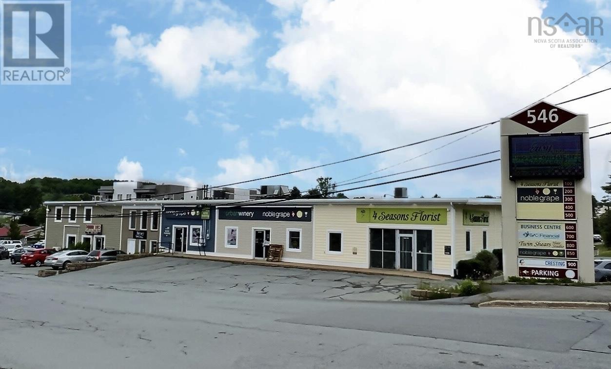 546 Sackville Drive Property Photo