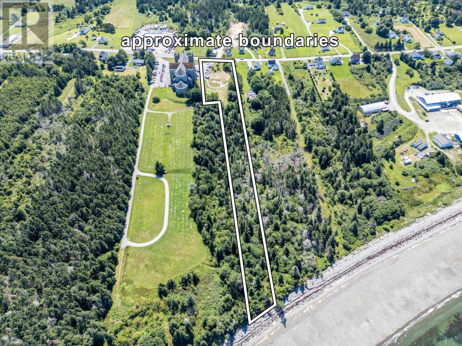 3611 Highway 1 Property Photo 1