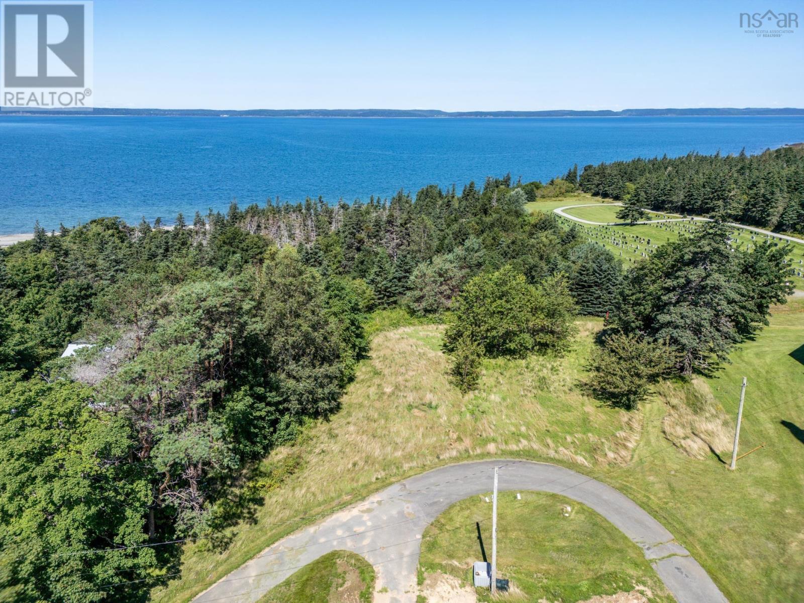 3611 Highway 1 Property Photo 2