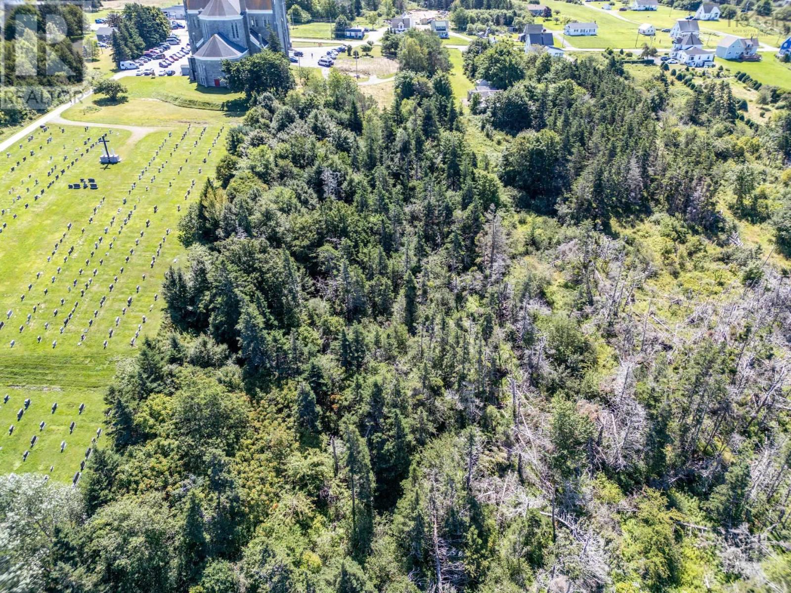 3611 Highway 1 Property Photo 12