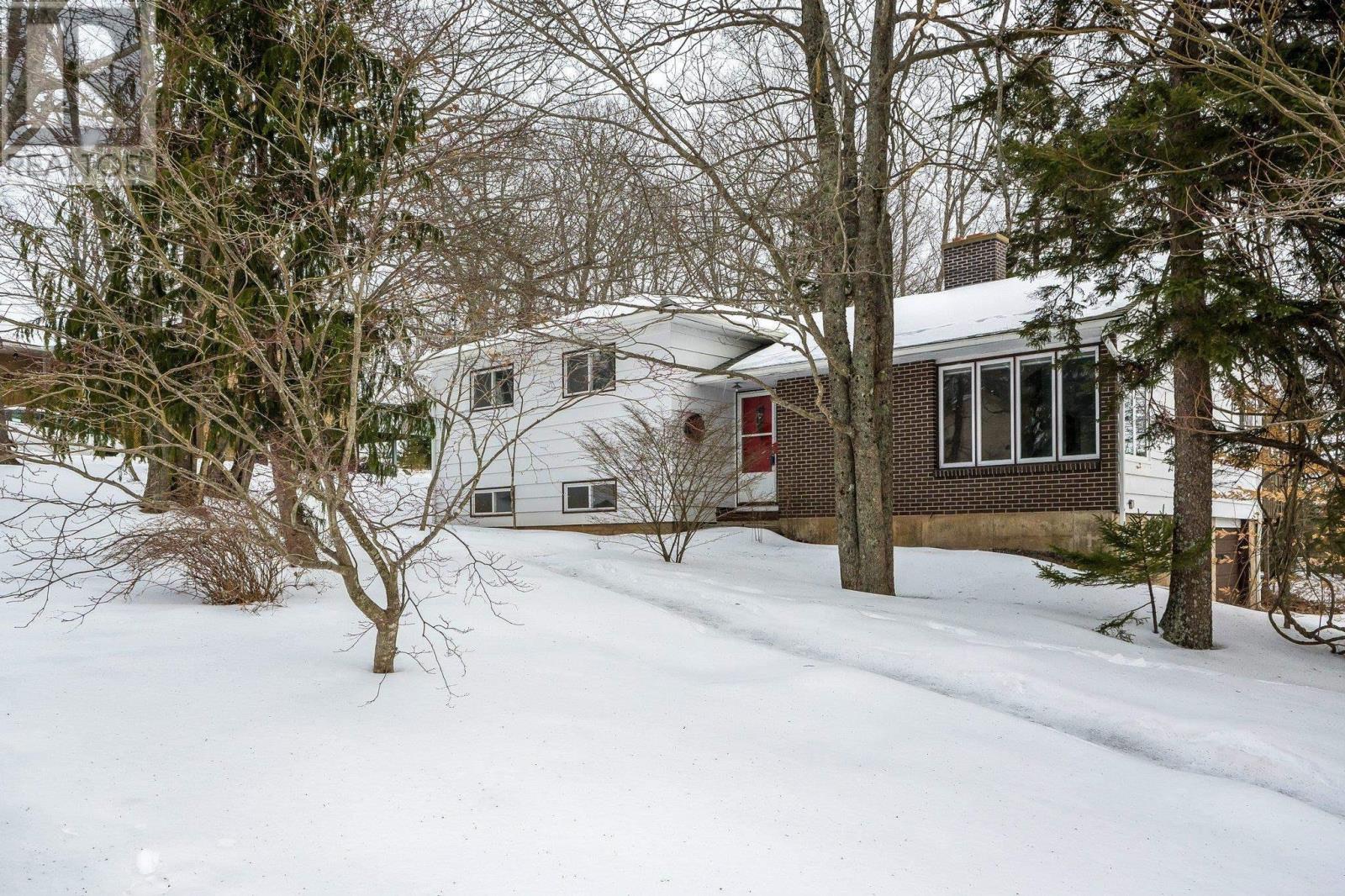 485 Basinview Drive Property Photo