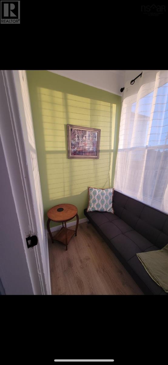54 Laplanche Street Property Photo 9